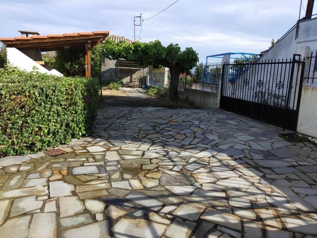Ellina'S Home - Euboea Island Greece Oxilithos Exterior photo