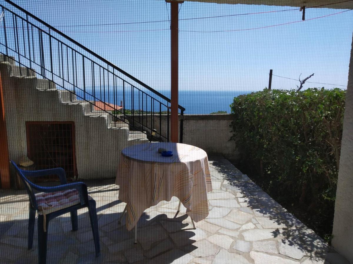 Ellina'S Home - Euboea Island Greece Oxilithos Exterior photo
