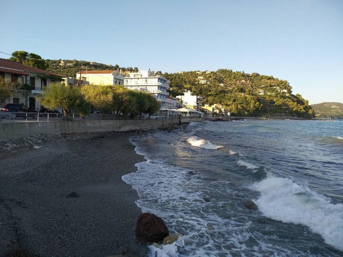Ellina'S Home - Euboea Island Greece Oxilithos Exterior photo